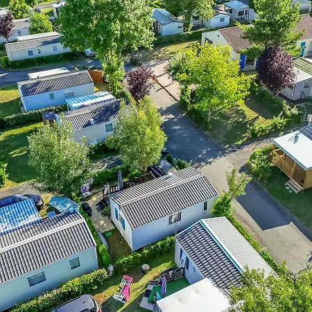 Camping Le Lagon Bleu Hotel Notre-Dame-de-Monts