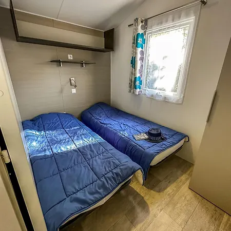 Hotel Camping Le Lagon Bleu Notre-Dame-de-Monts