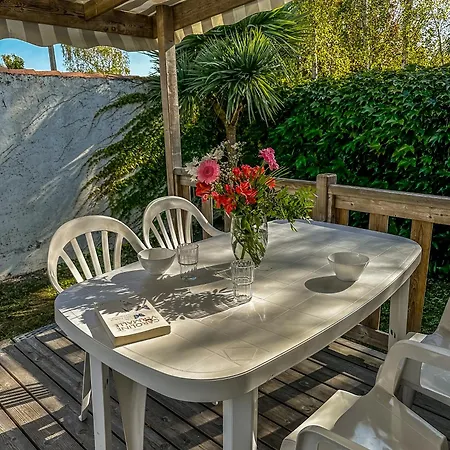 Camping Le Lagon Bleu