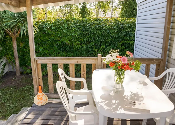 Camping Le Lagon Bleu