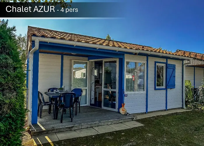 Camping Le Lagon Bleu *