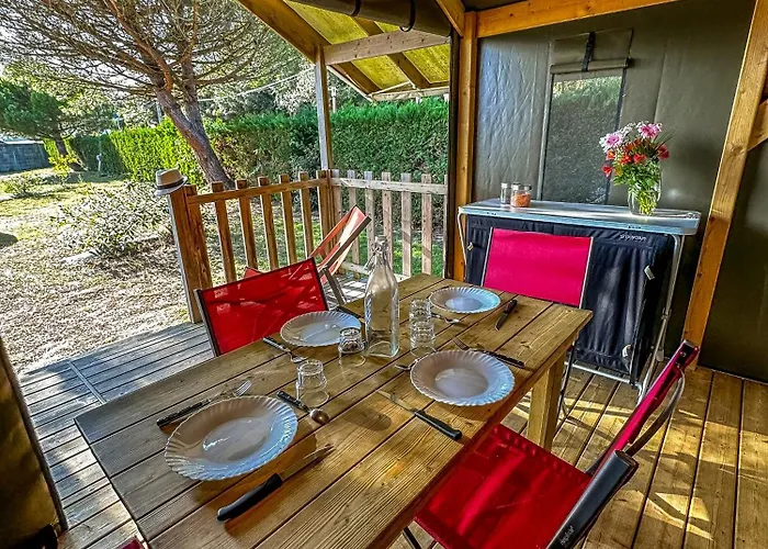 Camping Le Lagon Bleu * Notre-Dame-de-Monts