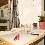 Camping Le Lagon Bleu *