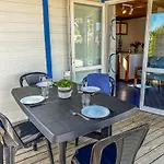Camping Le Lagon Bleu *