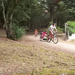 Camping Le Lagon Bleu 노트르담드몽