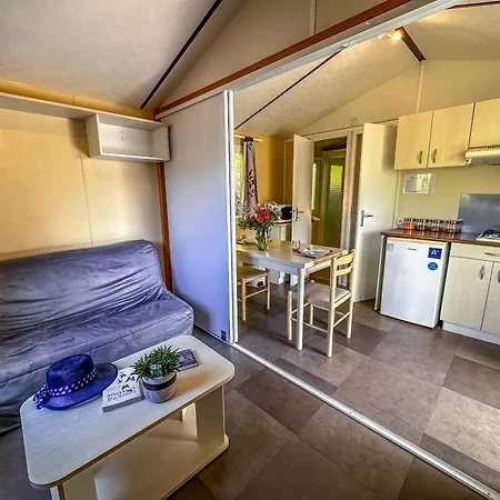 Camping Le Lagon Bleu * Notre-Dame-de-Monts