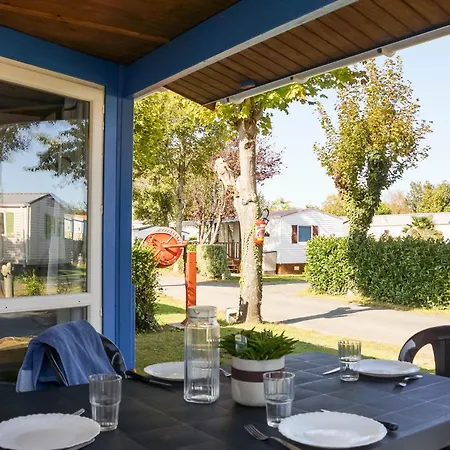 호텔 Camping Le Lagon Bleu