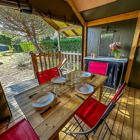 Camping Le Lagon Bleu * Notre-Dame-de-Monts